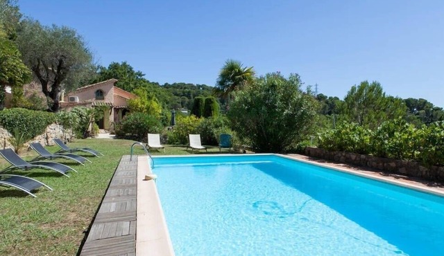 Villa La Mauvaise Herbe - Welkeys