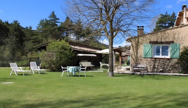 Villa 'La Myreclose' with Mountain View, Private Terrace and Wi-Fi