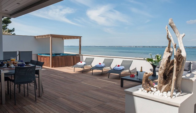 Villa La Perle de Thau Direct beach access