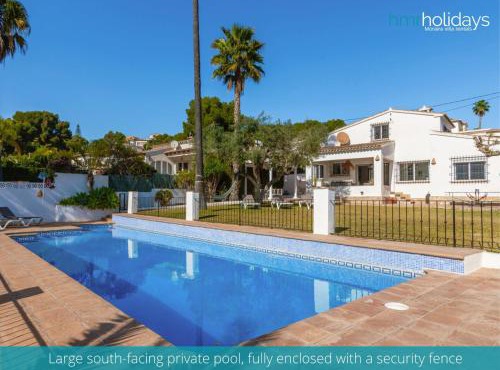 Villa la Siesta by HMR Holidays
