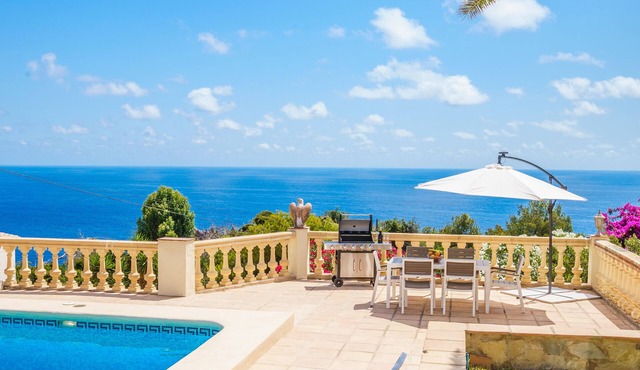Villa la TERRAZA al MAR | breathtaking seaviews 1,700sqm TopLocation PoolHeating