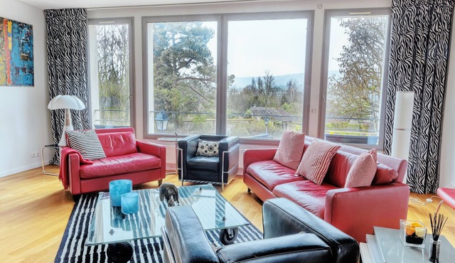 Villa La Vallée - Les Demoiselles at Versailles