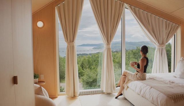 Villa LaBranche: Great views on the Saint-Lawrence and the forest