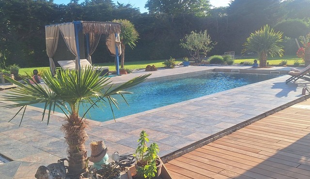 Villa “Lailléa” with Private Pool, Jacuzzi, Petanque – Peaceful Retreat near Rennes