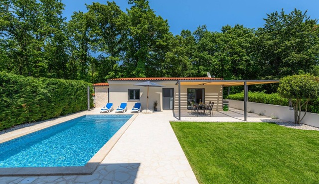 Villa Lakora by Villas Guide