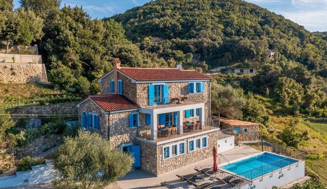 Villa Lapida with Pool and Sea View