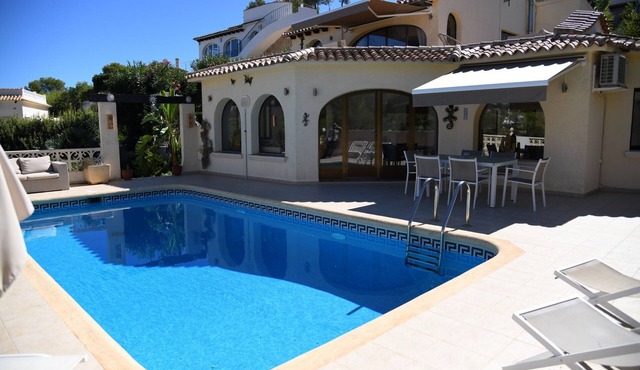 Villa Las Viñas with swimming pool & stunning view