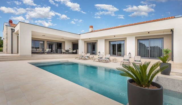 Villa Lastine - Beautiful Newly Built Modern Villa with Private Pool Near Rovinj