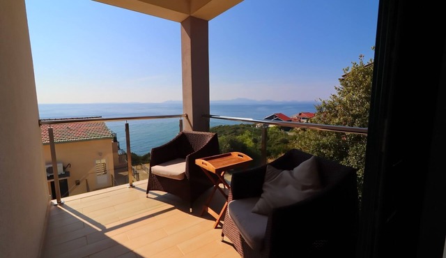 Villa Lavanda Korčula - Five Bedroom Villa with Pool and Sea View