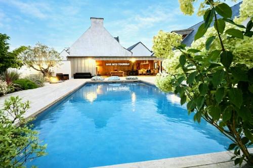 Villa le 25 - Piscine et Sauna au bourg de Carantec
