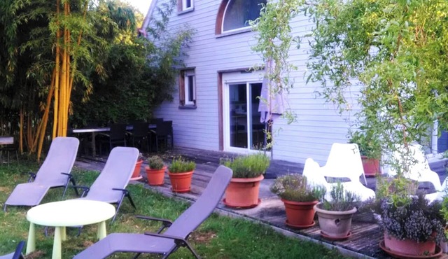 Villa "Le Coin Du Bois En Touraine" with Private Heated Pool, 3 Private Terraces & Wi-Fi