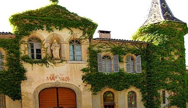 Villa 'Le Bastidon' with Pool, Garden, Terrace & Wi-Fi