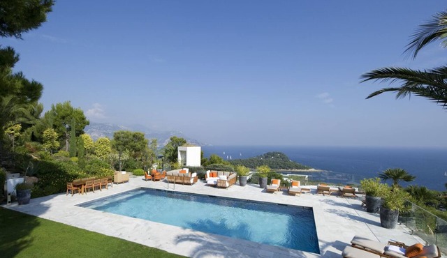 Villa Le Cap - Seven Bedroom Villa, Sleeps 14