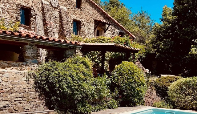 Villa 'Le Grand Mas De Can Noy' with Private Pool, Private Terrace and Wi-Fi