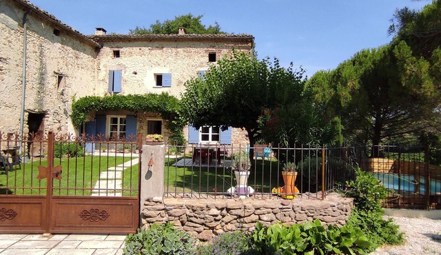 Villa 'Le Mas' with Mountain View, Private Pool and Wi-Fi