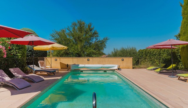 Villa 'Le Verger Du Midi' with Shared Pool, Private Terrace and Wi-Fi