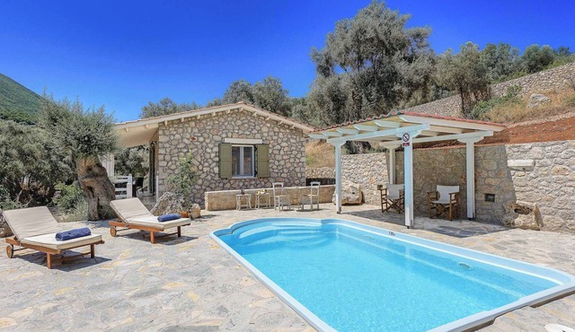 Villa Ledaki - One Bedroom Villa, Sleeps 2