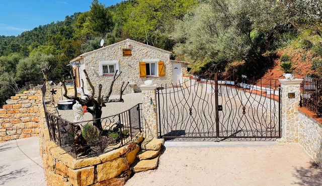Villa "Les Alloes" by Interhome
