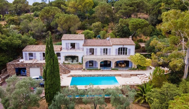 - Villa Les Bruyeres -