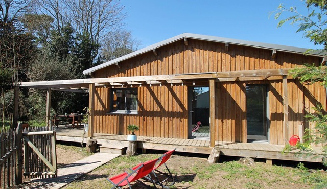 Villa Les Hibiscus - 500m from the beach - authentic style and design for 8