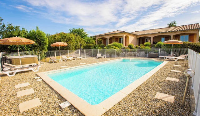 Villa Les Lavandes with its Private Pool and Spa