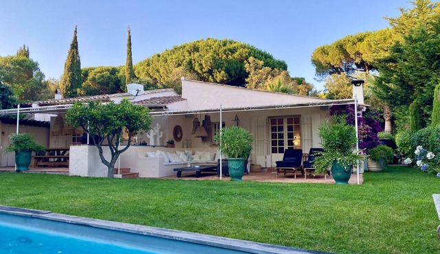 Villa Les Muscadines Saint Tropez, Tahiti Pampelonne beach, heated pool.