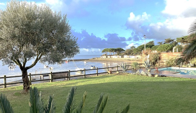 Villa "les pieds dans l'eau" La Rochelle south for 10 people