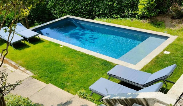 Villa les Roses - House with swimming pool and garden