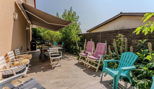 Villa Les Tamaris – Peaceful 8-Person Retreat with Garden, Near Arcachon Beaches