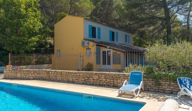 Villa "Les Vallons" with private pool, garden, and Wi-Fi