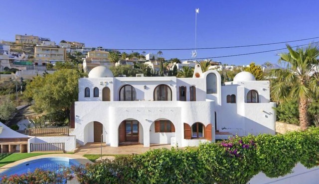 Villa Levante, Villajoyosa