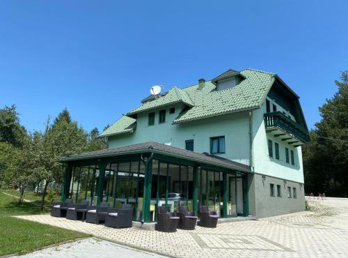 Villa Lika