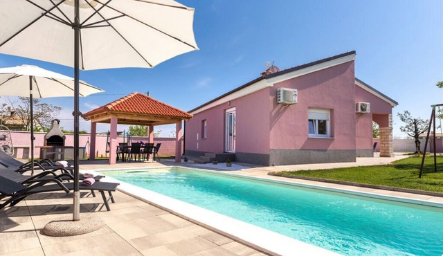 Villa Lilly Comfortable holiday residence
