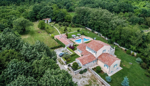 Villa Lipa nearby Pula – Crovillas GmbH