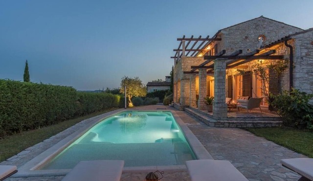 Villa "Livia" with a view of the water