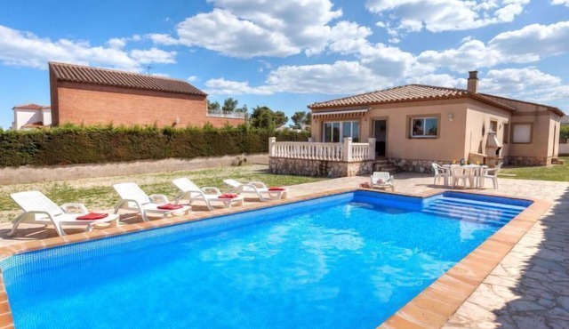 Villa Llobeta by Interhome
