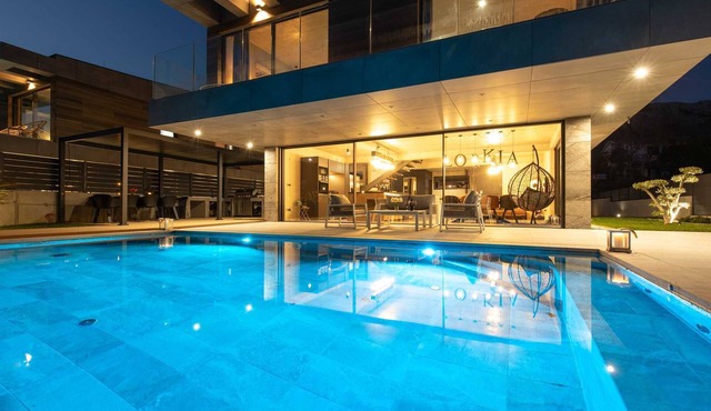 Villa LORKIA with sauna and jacuzzi