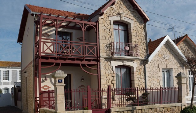 VILLA LOUISE - Charm and comfort by the Ocean