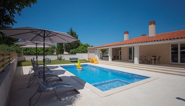 Villa Lu (74206-K1) - Vodnjan