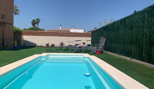 Villa 'Luci' with Private Pool, Wi-Fi and Air Conditioning