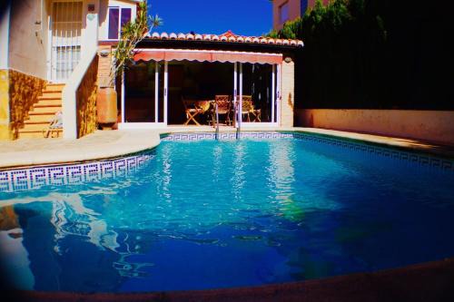 VILLA LUJOSA PLAYA DE GANDIA Calipso