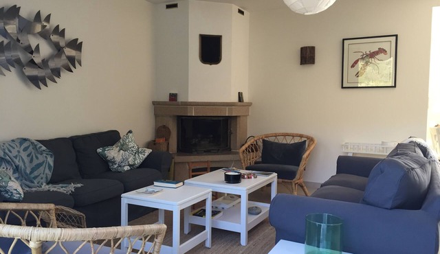 Villa lumineuse à 3mn de la plage de Lanséria