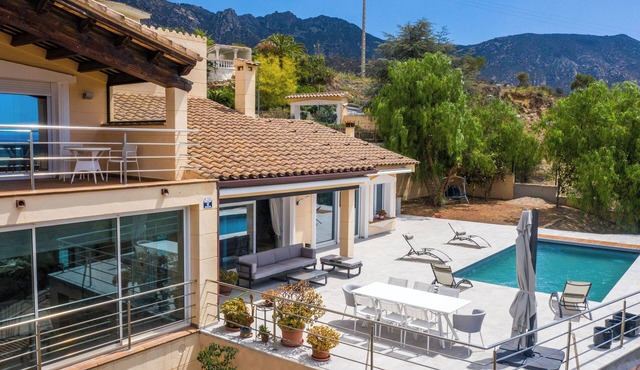 Villa Luxueuse