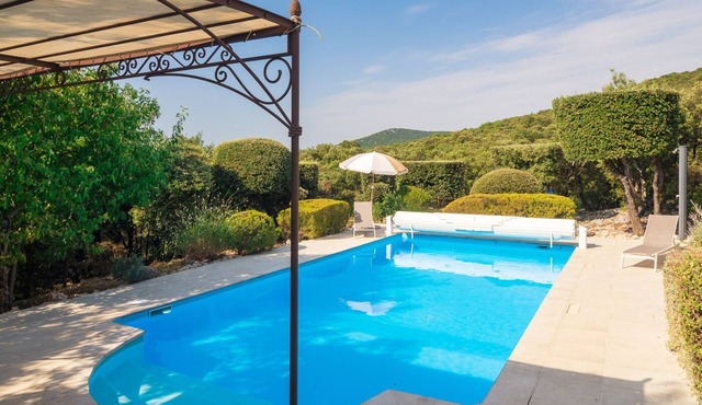 Villa Mas de Bouis - Beautiful large holiday home with views