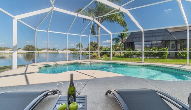 Villa Madeira - Stylish Pool Abode with Lake Views by The Bay & Key Collection