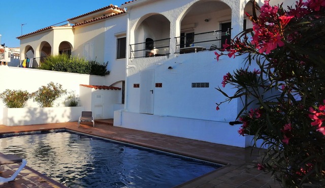 Villa Madinina (Puig Sec hill)