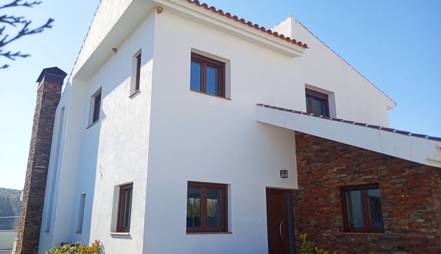 Villa Madodos. A special and versatile accommodation.