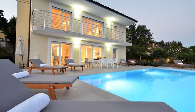 Villa Maelynn Opatija * Heated Pool & Stunning Sea view