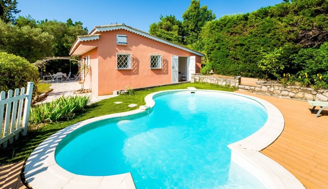 Villa Magalinette - Maison pour 4 avec piscine et jardin