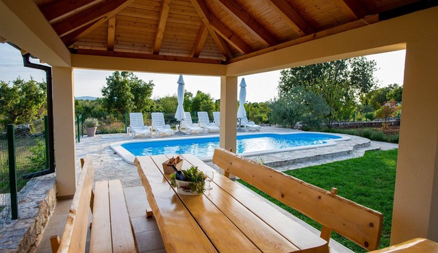 Villa Magic with heated pool